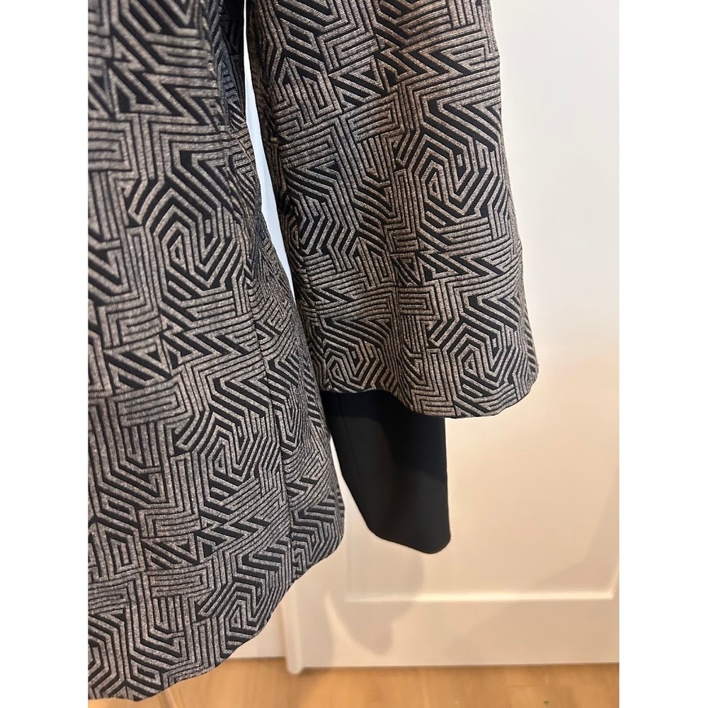 Joseph Ribikoff Grey Black Geometric‎ Jacquard Funnel Neck Swing Jacket Size 12 - Picture 9 of 11